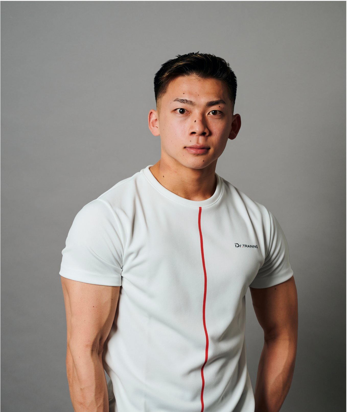 店長：細見 拓也