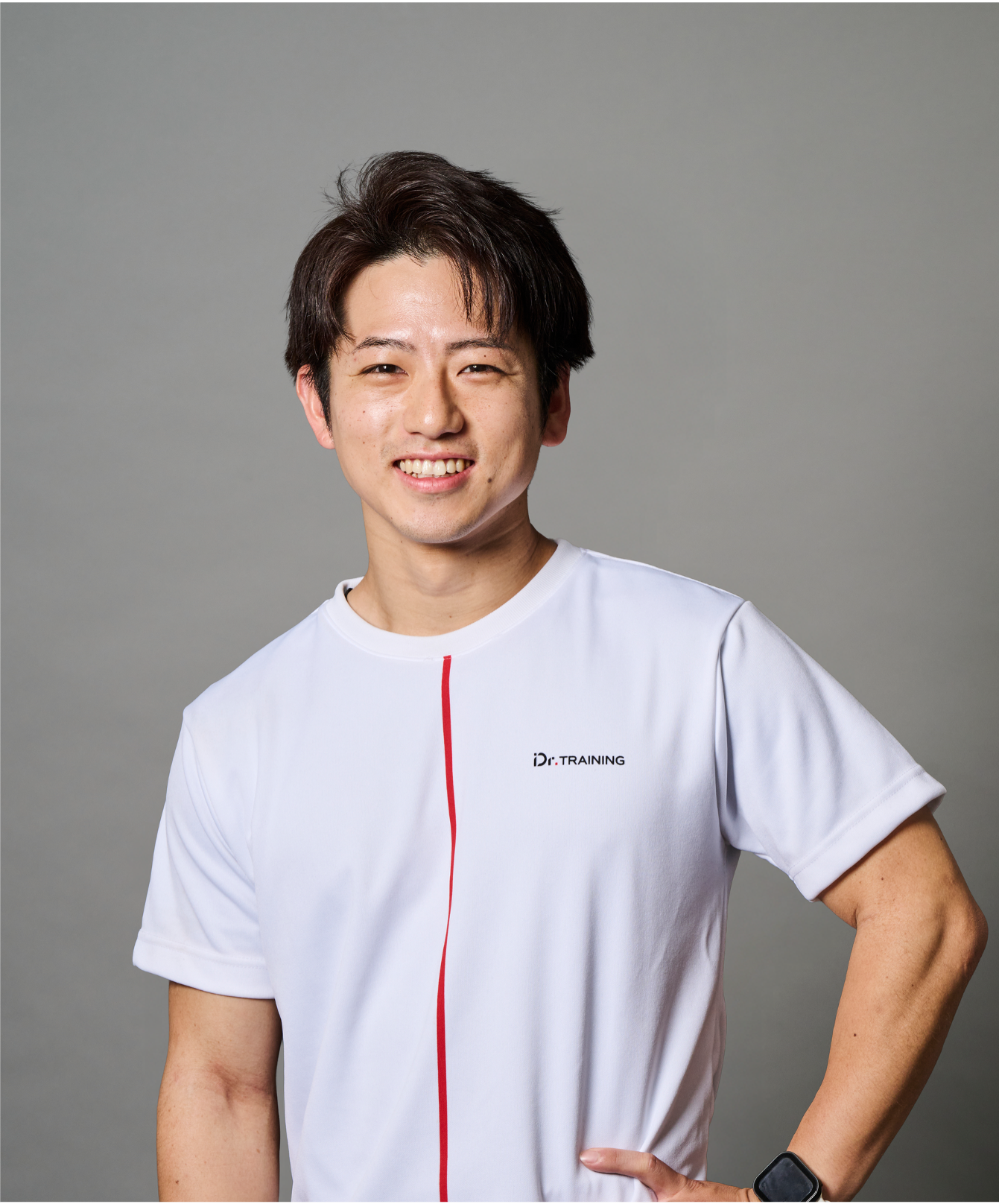 角 康也