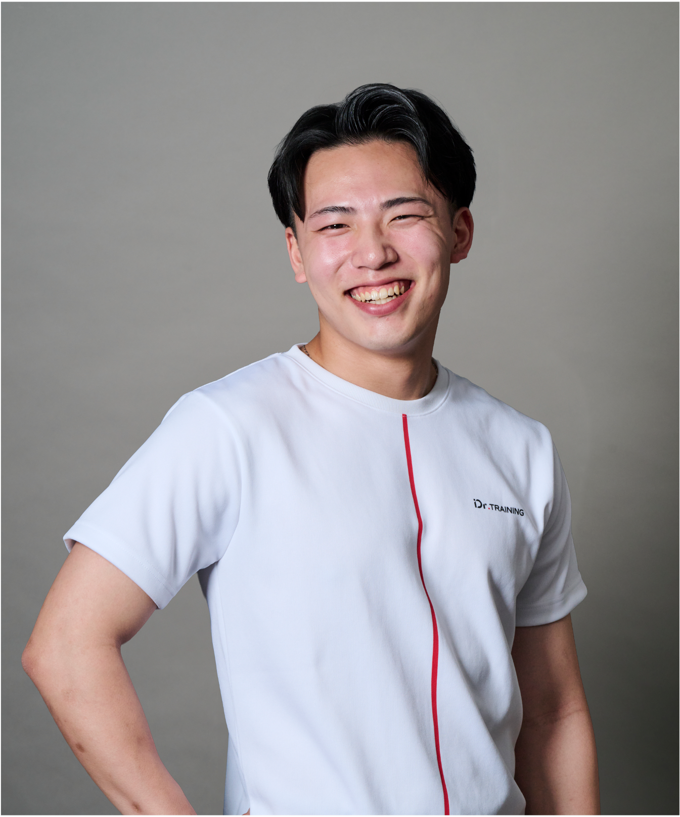 中村 威則